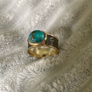 Sundance Turquoise and Gold Elegant Ring